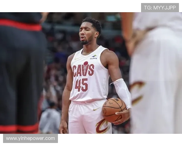 骑士险胜黄蜂豪取七连胜米切尔