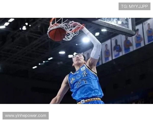 麦基首秀双十 北京大胜送四川24连败